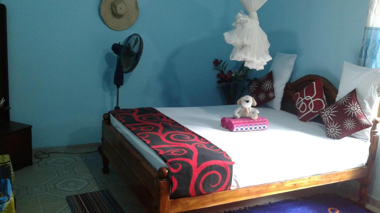 سيغيرِيا Flower Inn المظهر الخارجي الصورة